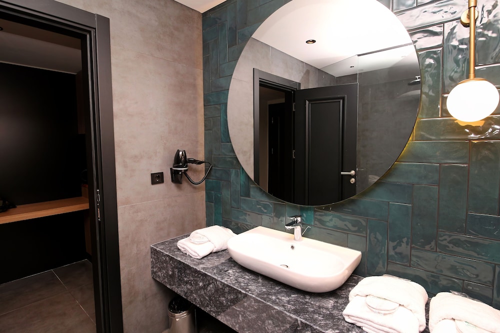 Inanlar City Hotel 45/46