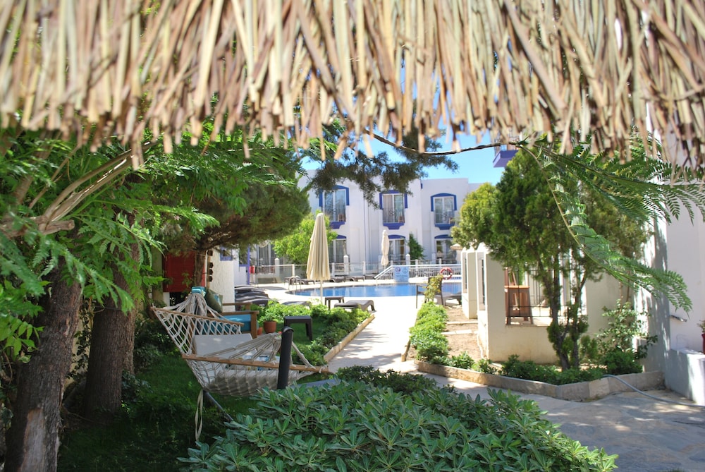 Serpina Hotel - Adults Only 8/68