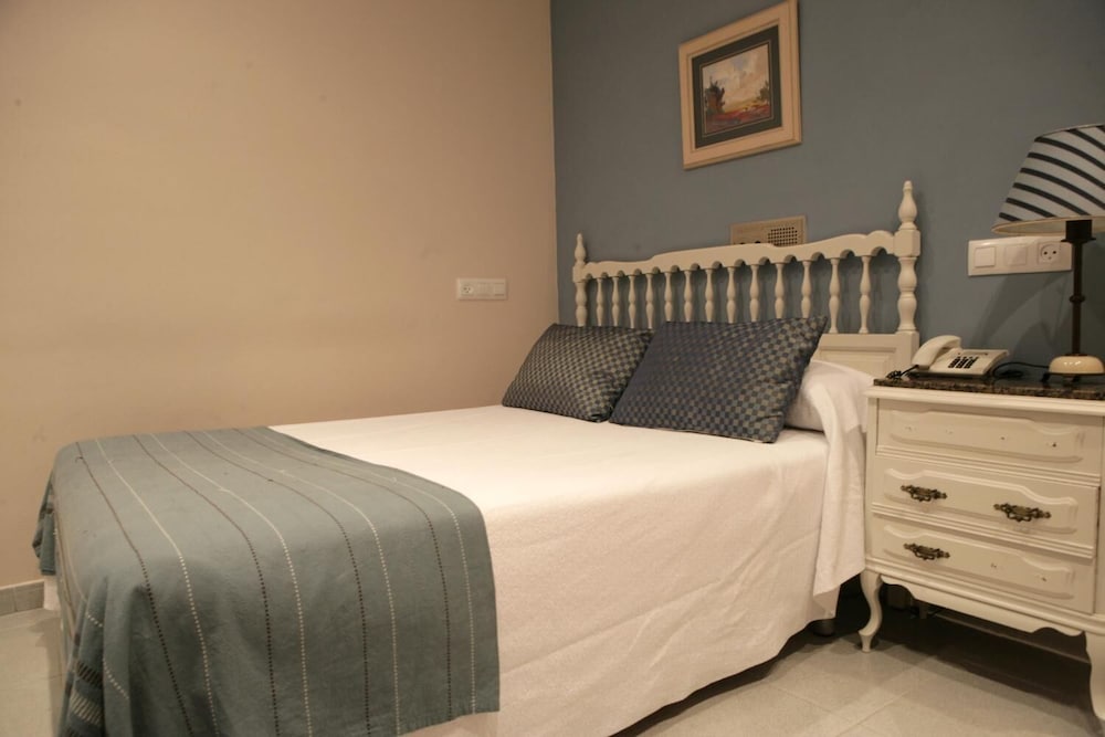 Hotel Azpiazu 6/34