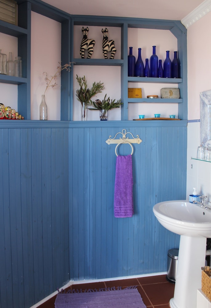 Bluebottle Guest House 47/50