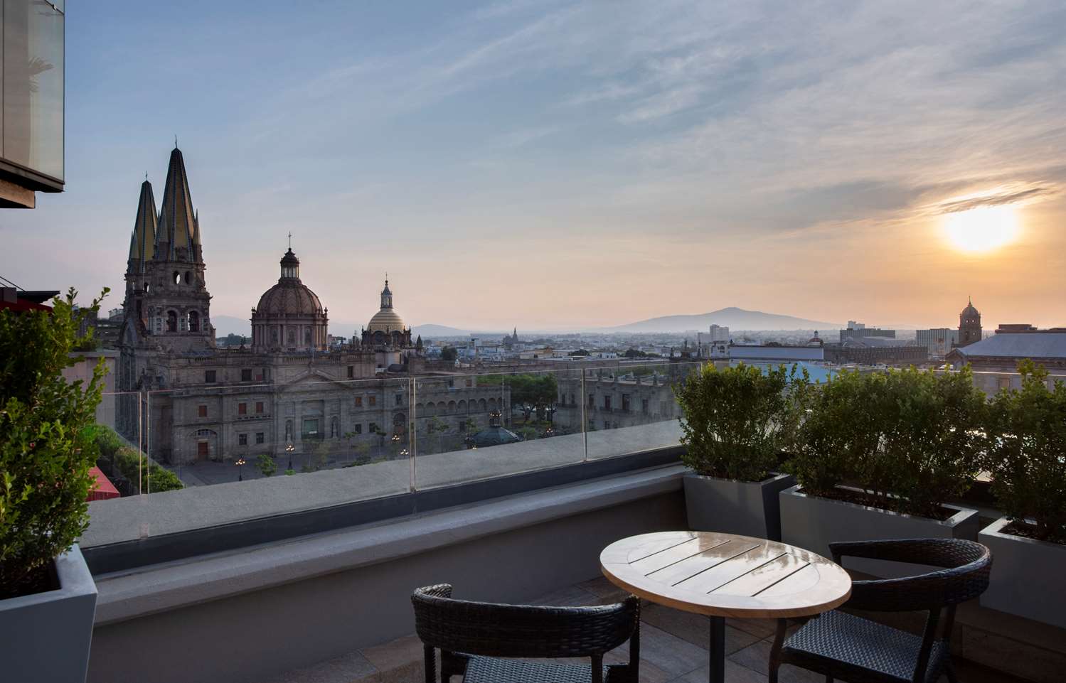 Doubletree By Hilton Guadalajara Centro Historico 60/60