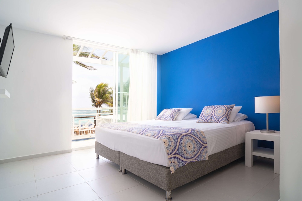 HOTEL SAN LUIS BEACH HOUSE 17/54