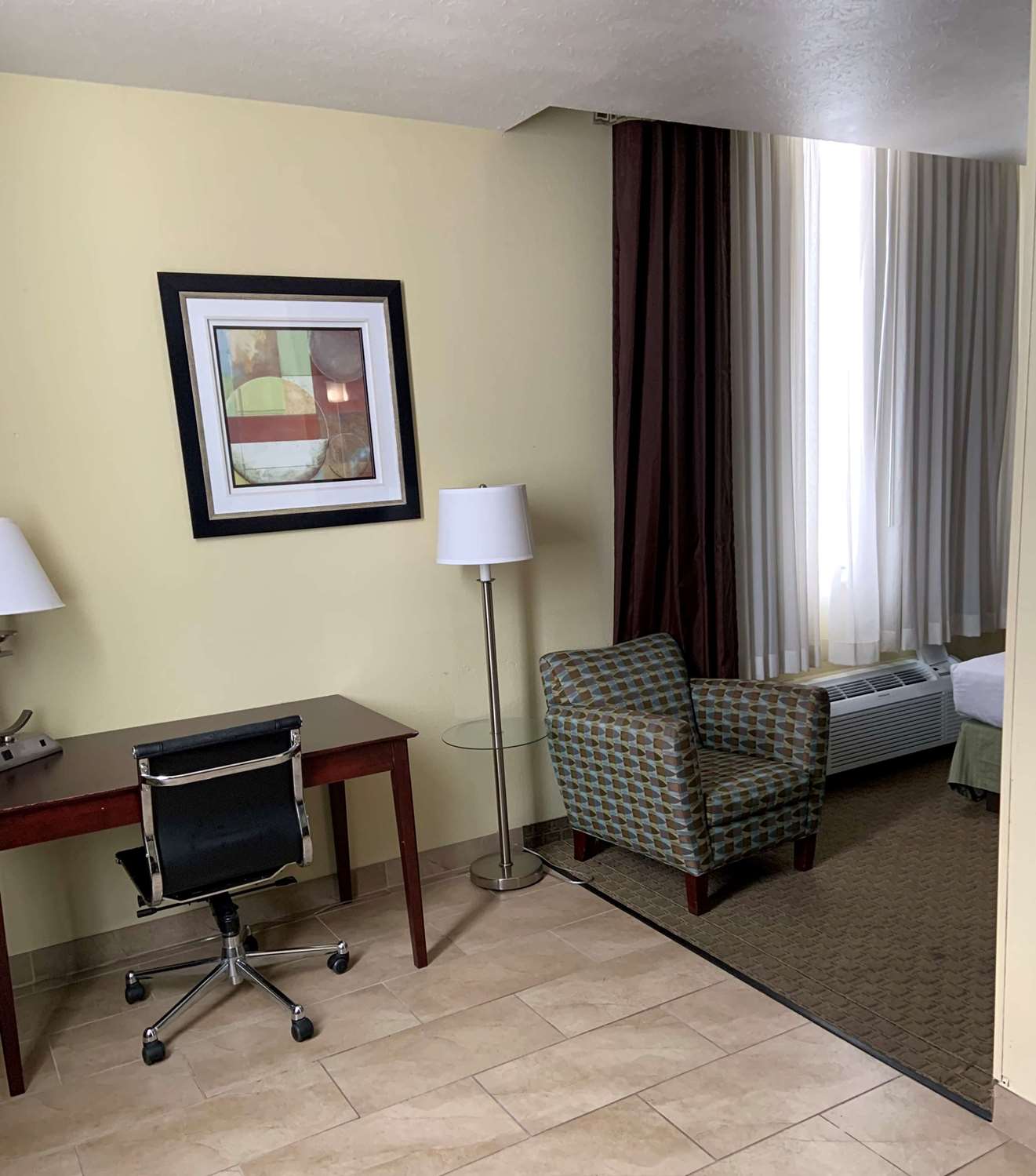 Best Western Airport Inn And Suites Cleveland 34/37