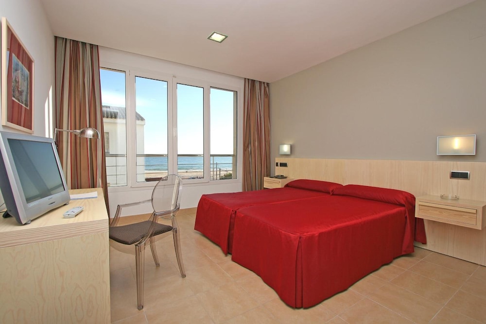 Adiafa Hotel 25/45