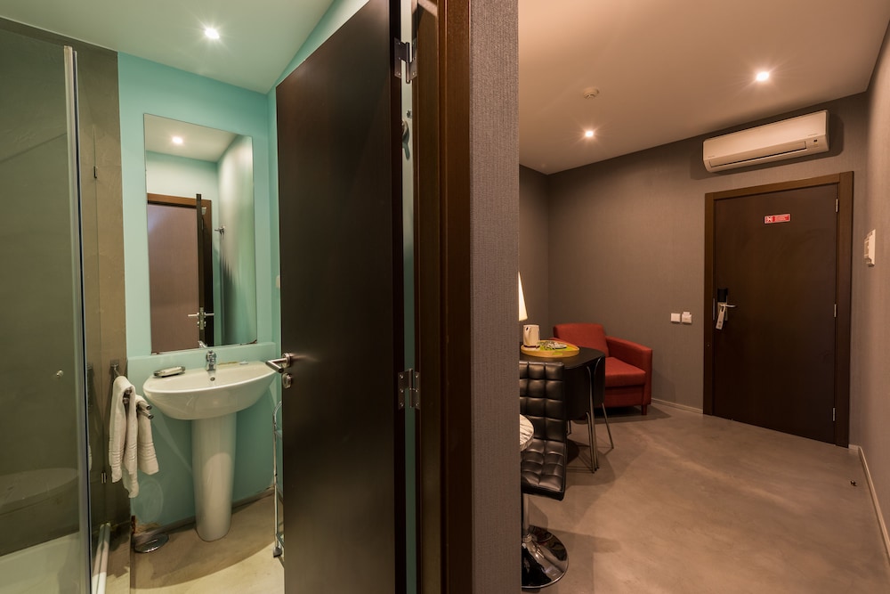 Alfama Lisbon Lounge Suites 49/50