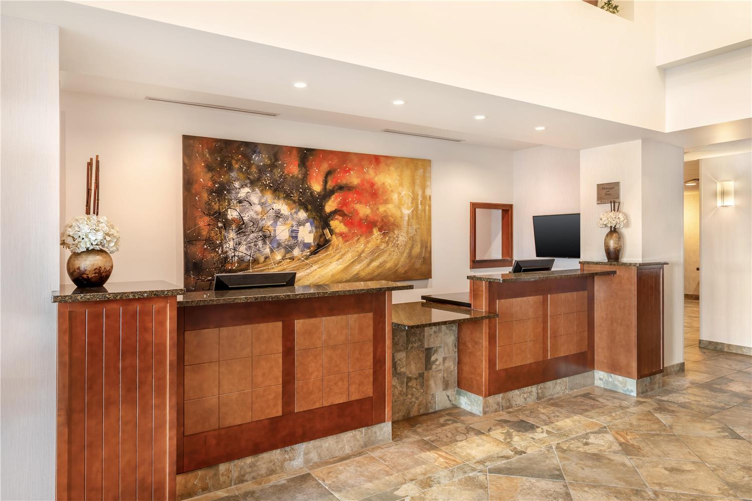 Best Western Plus Service Inn and Suites 5/56