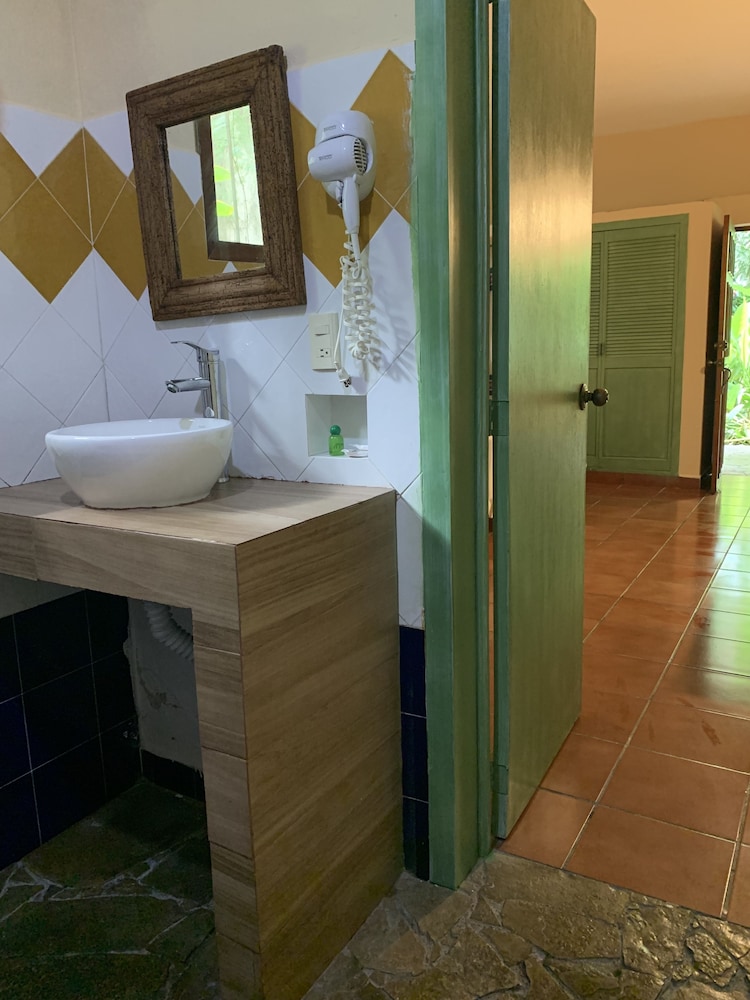 La Ceiba Hotel Spa And Restaurant 25/61