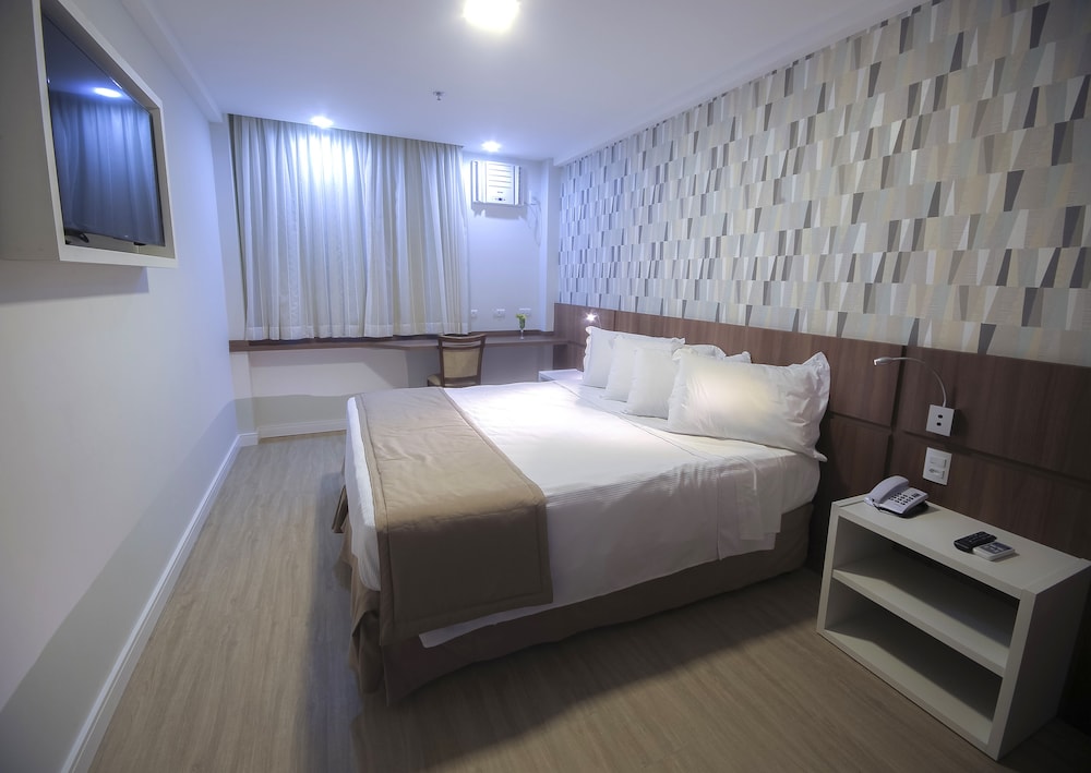 Casa Nova Hotel 36/65