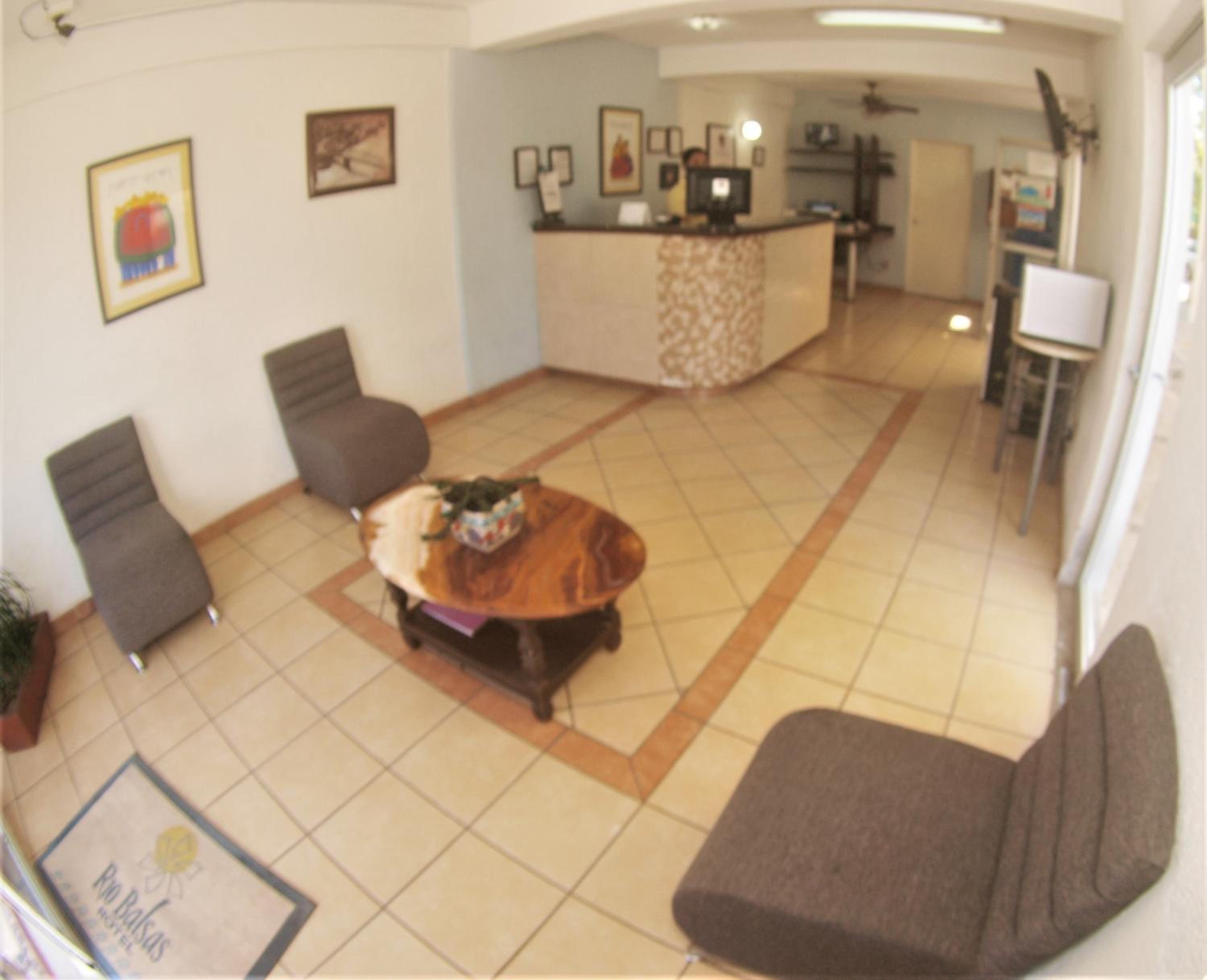 Hotel Rio Balsas 22/42
