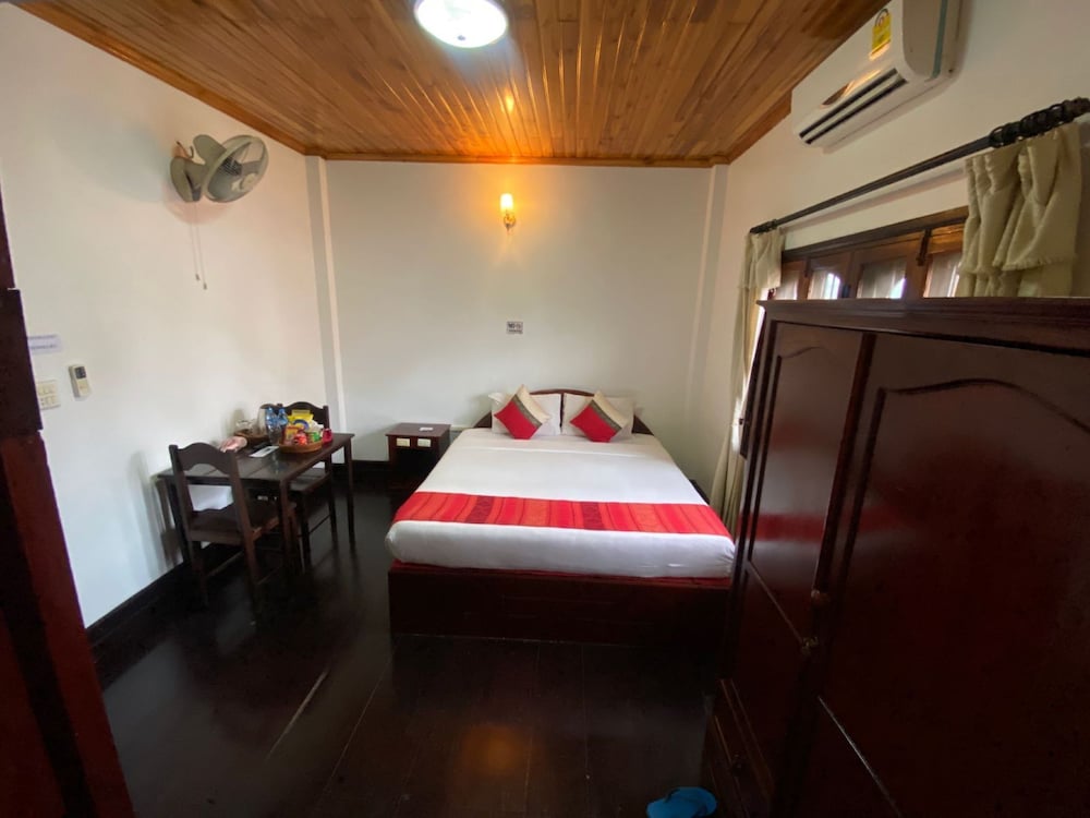 Vangsavath Hotel 43/81