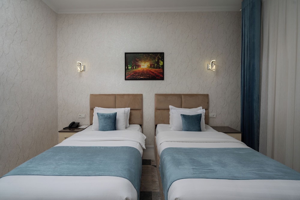 The Tower Hotel Tashkent 17/70