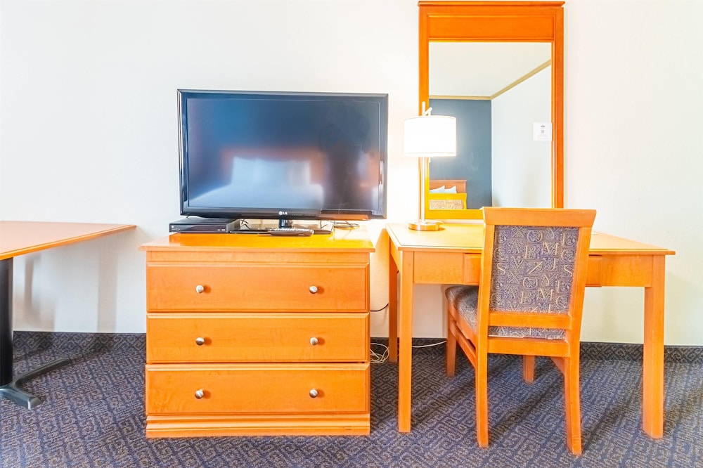 Days Inn by Wyndham Drayton Valley 41/50