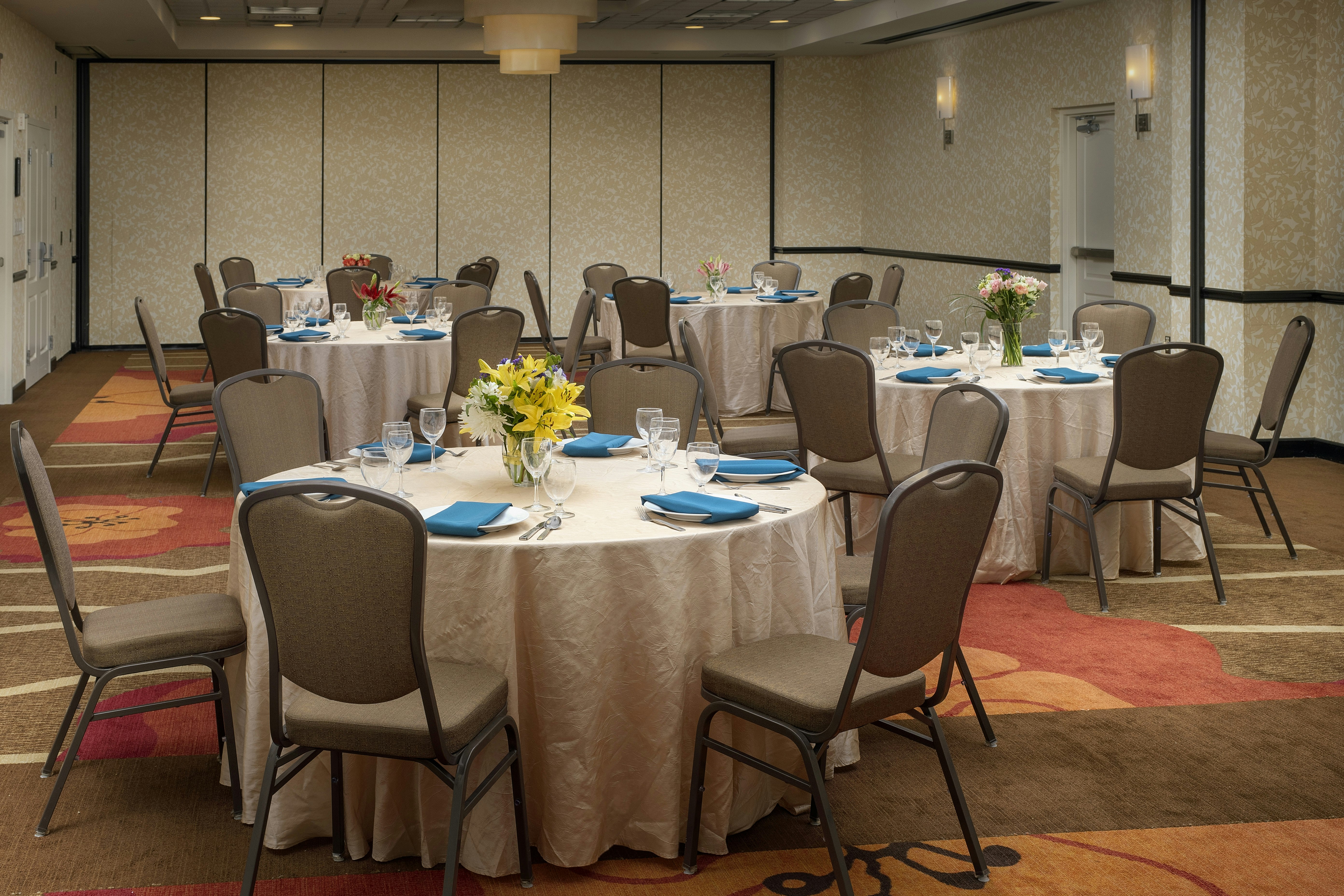 Hilton Garden Inn Frederick 13/24