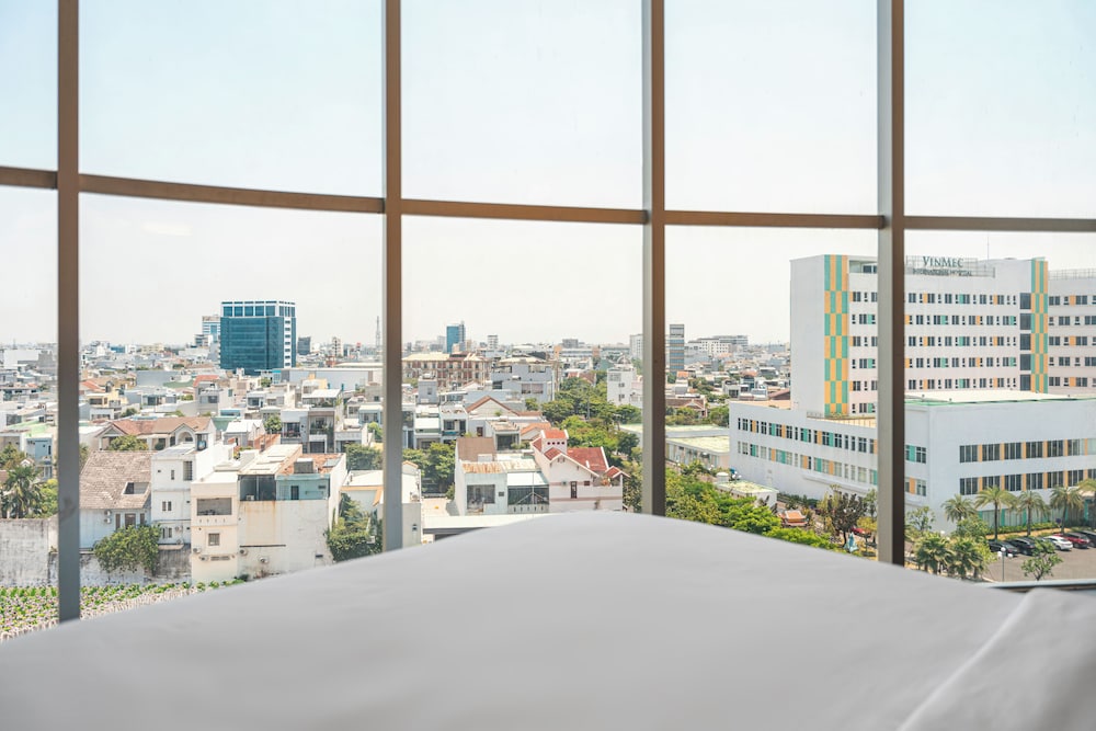 Amanda Hotel 6/53