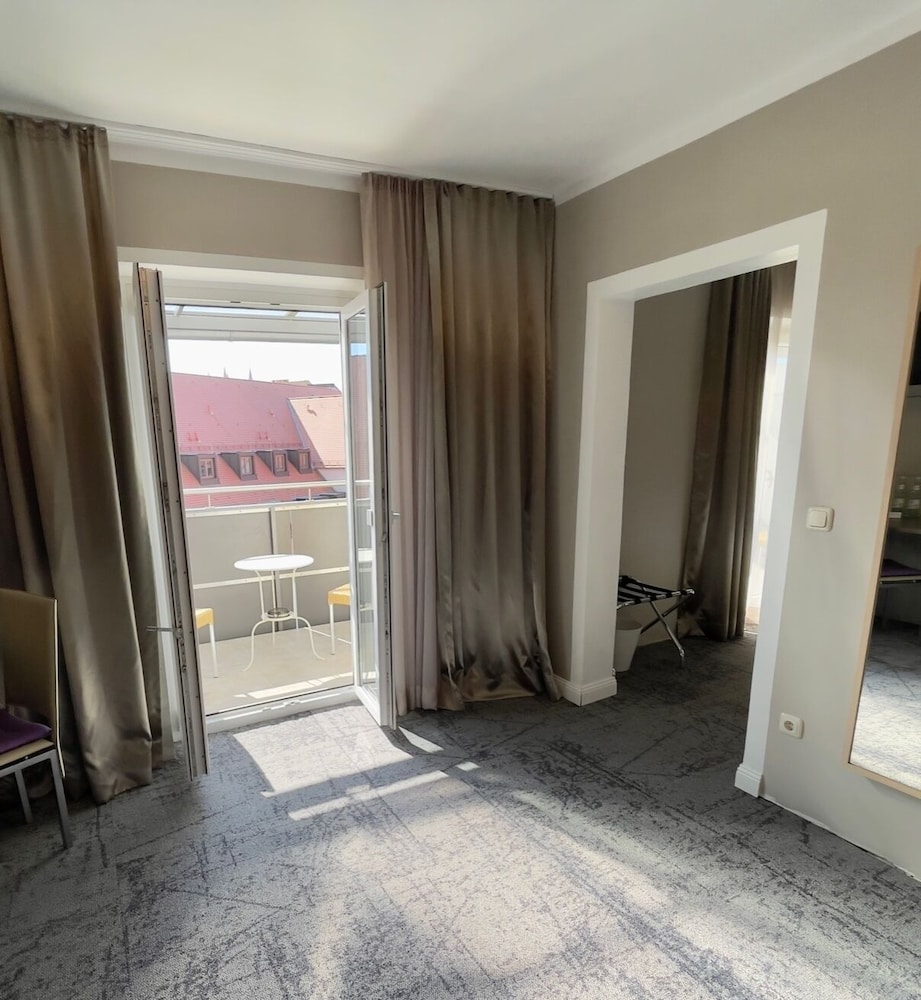 Hotel Central Bamberg 28/50