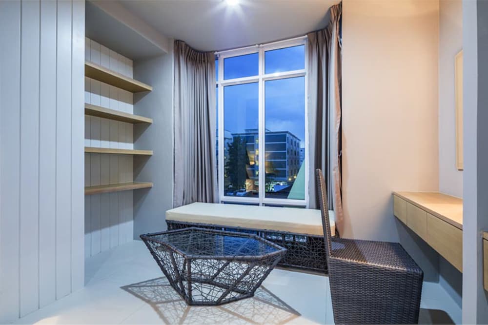 Atelier Suites 34/46