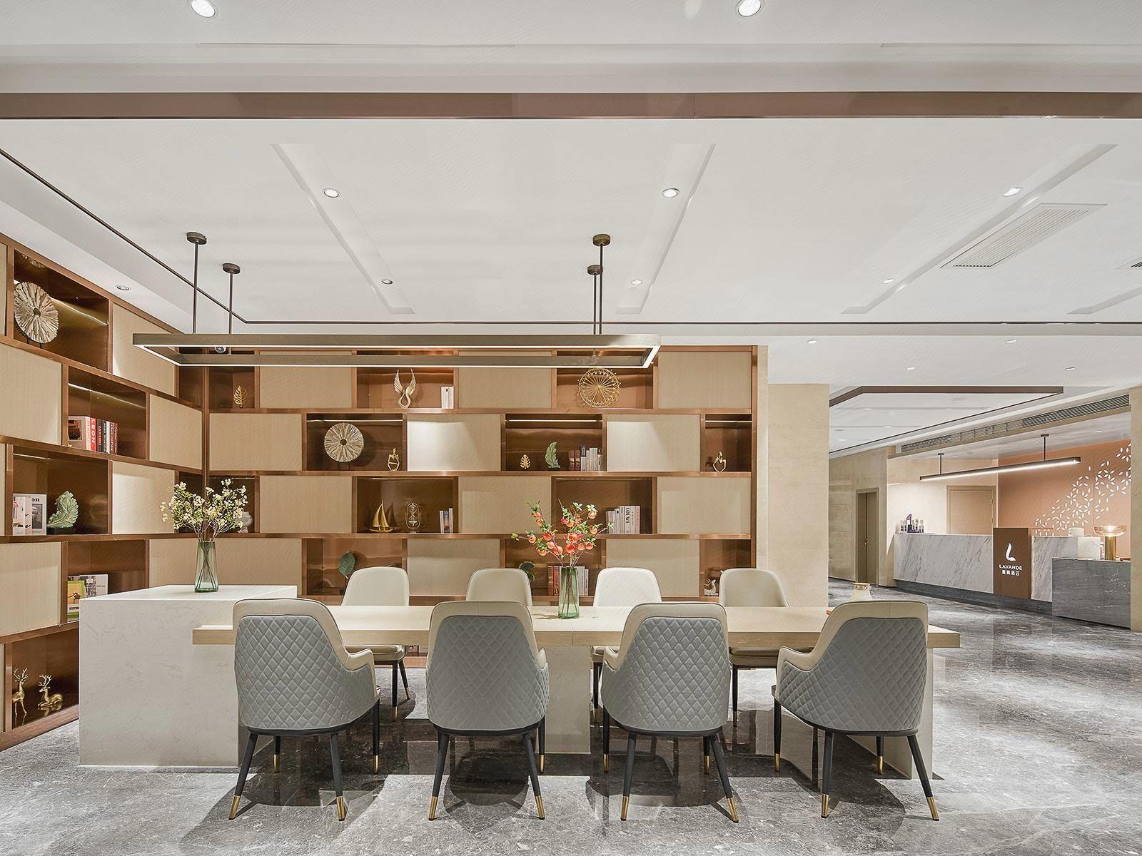 Lavande Hotel (Shenzhen North Railway Station Qinghu Metro Station) 19/50