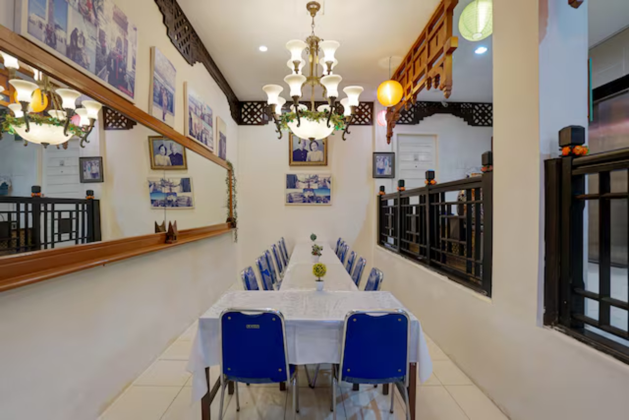 Townhouse Oak near RSUD Dr Zainoel Abidin formerly Poma Hotel 40/46