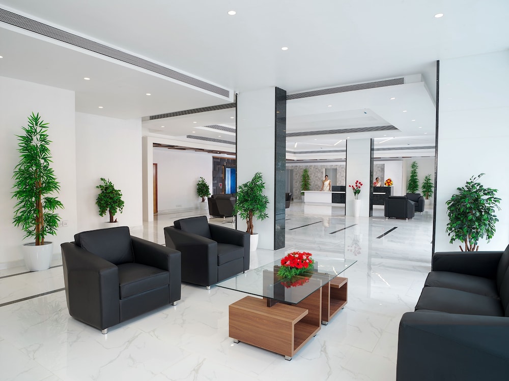 The Central Residency 18/30