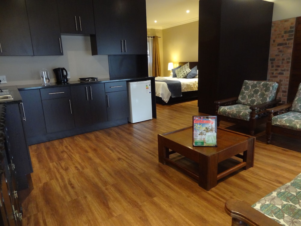 Ruth Avenue Guest House 23/34