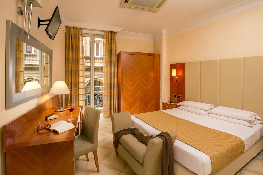 Suite Opera Rooms 26/35