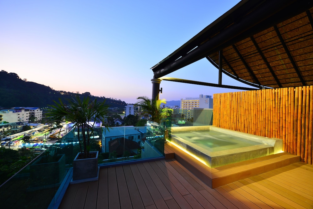 Bukit Pool Villas 13/44