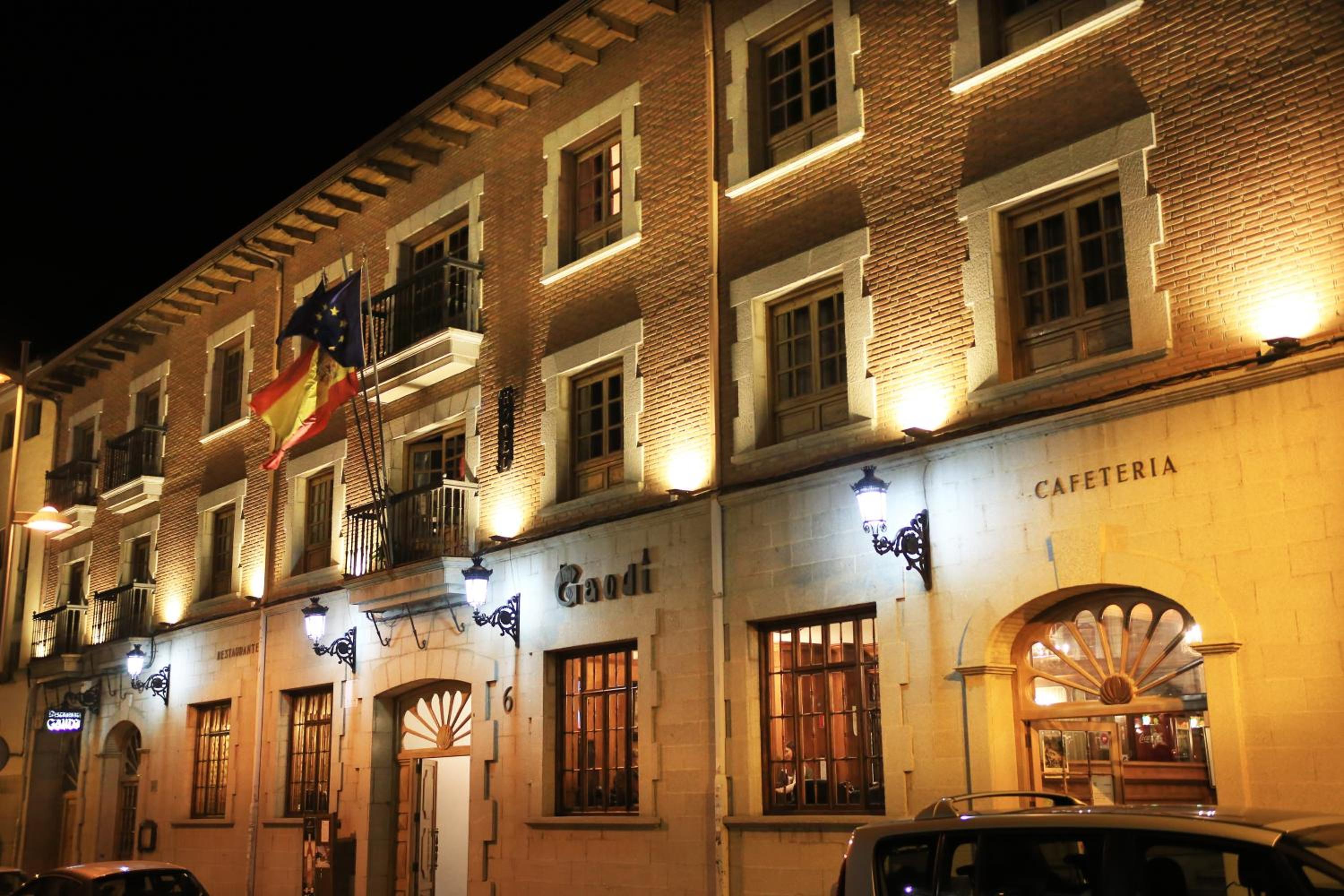 Hotel Gaudi Astorga 4/48