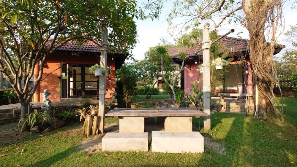 Bayview Resort Rayong 56/63