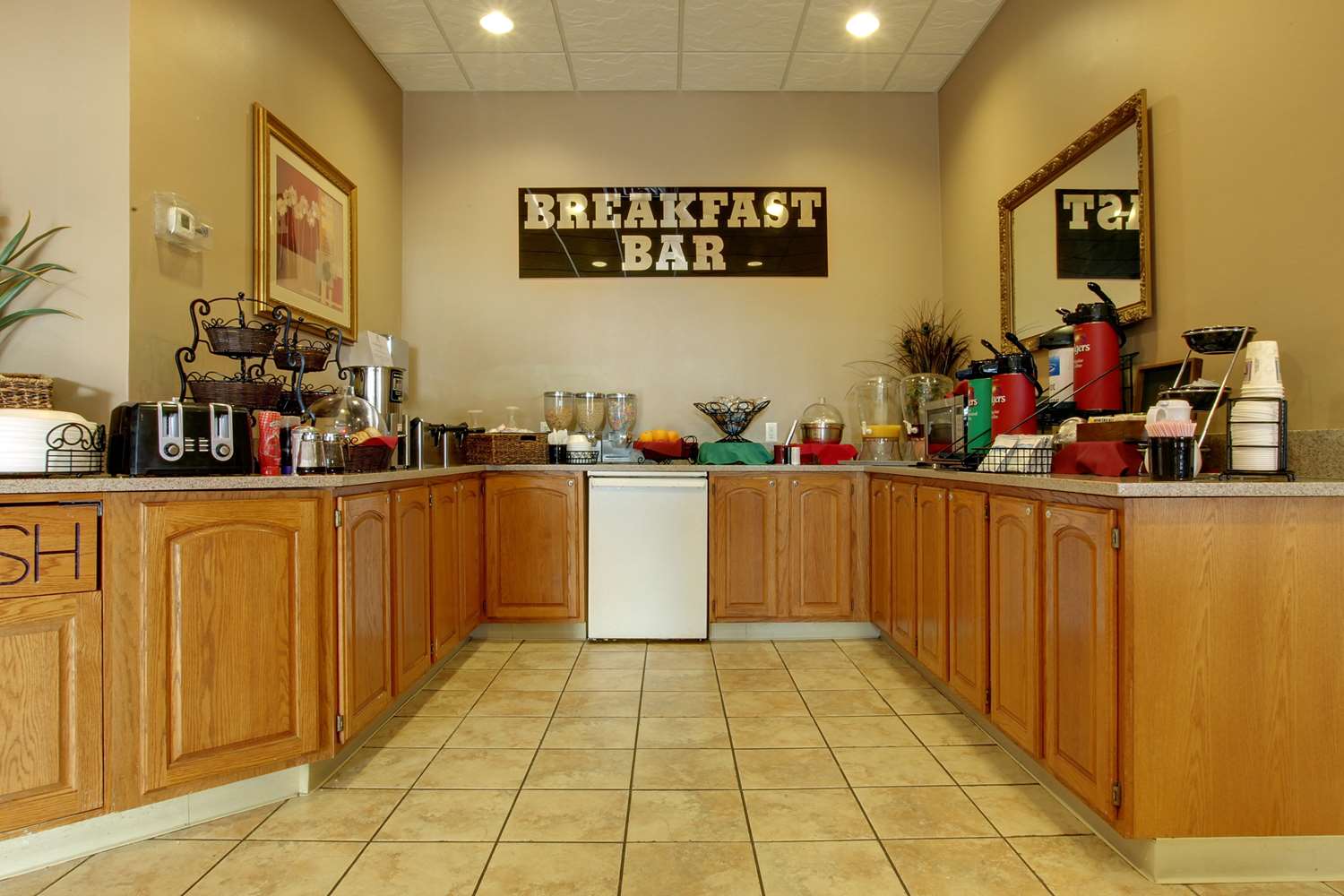Americas Best Value Inn St. Louis South 9/37