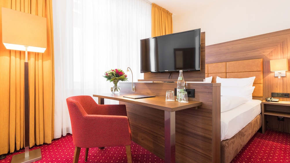 Hotel Furst Bismarck 42/43