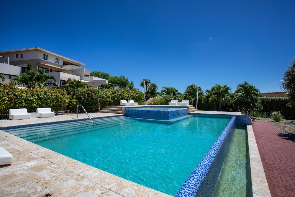 Blue Bay Curacao Golf and Beach Resort 44/78