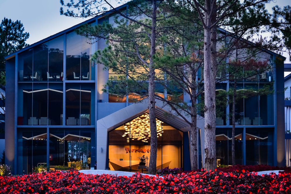 Terracotta Hotel Resort Dalat 4/50