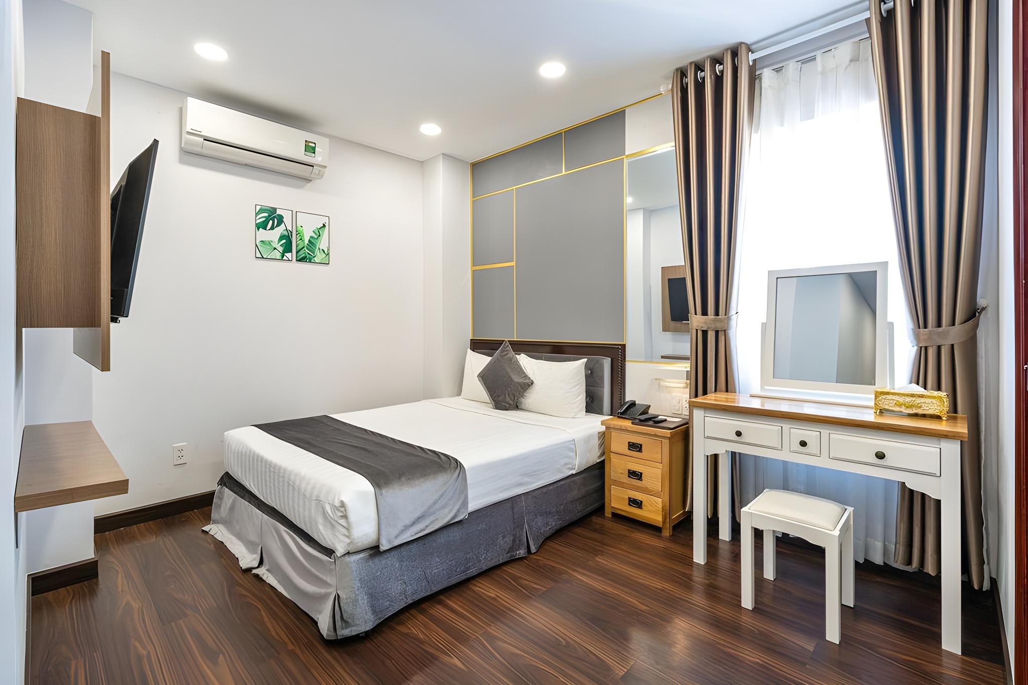 Basic, Double Bed