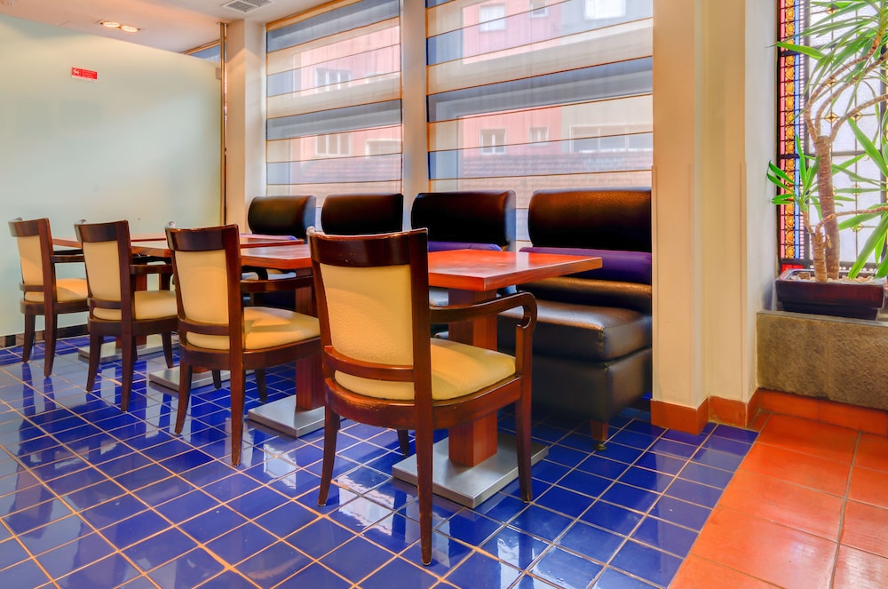 restaurant-cafeteria