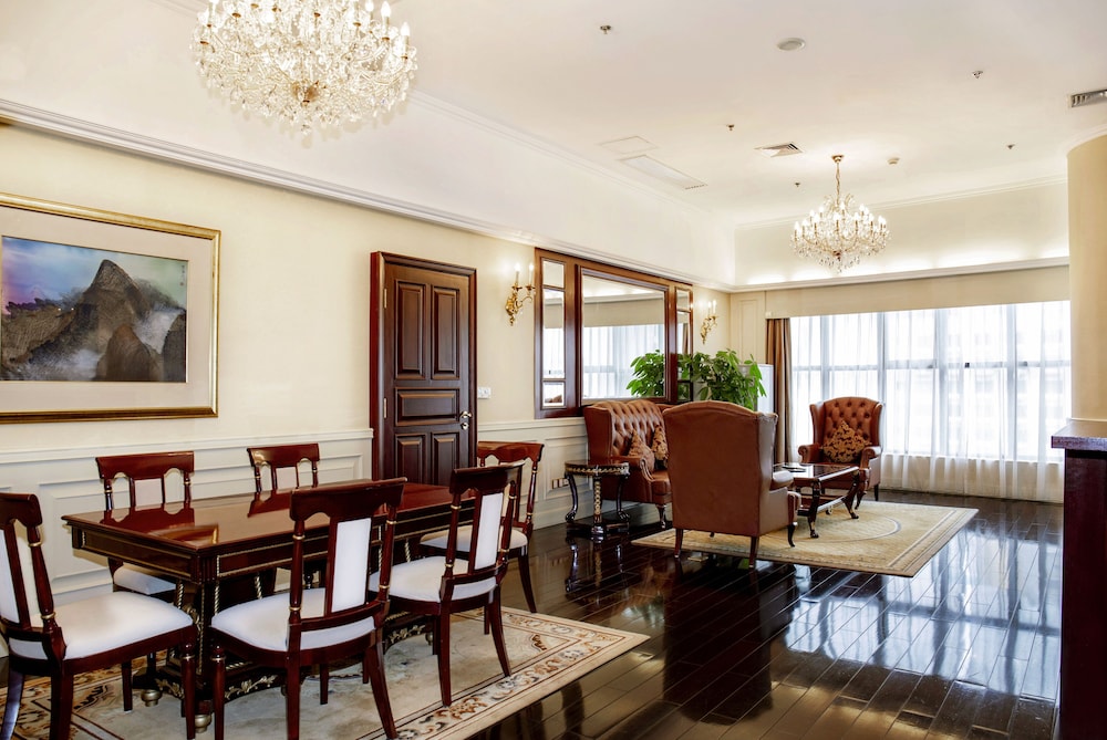Crowne Plaza Hotel Suites Landmark Shenzhen 61/79