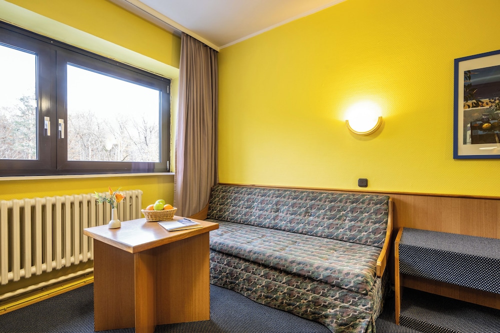 Hotel Grunewald 8/50