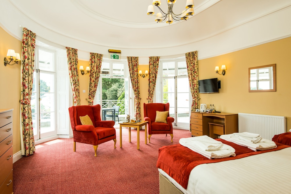 Cliffden Hotel 14/66