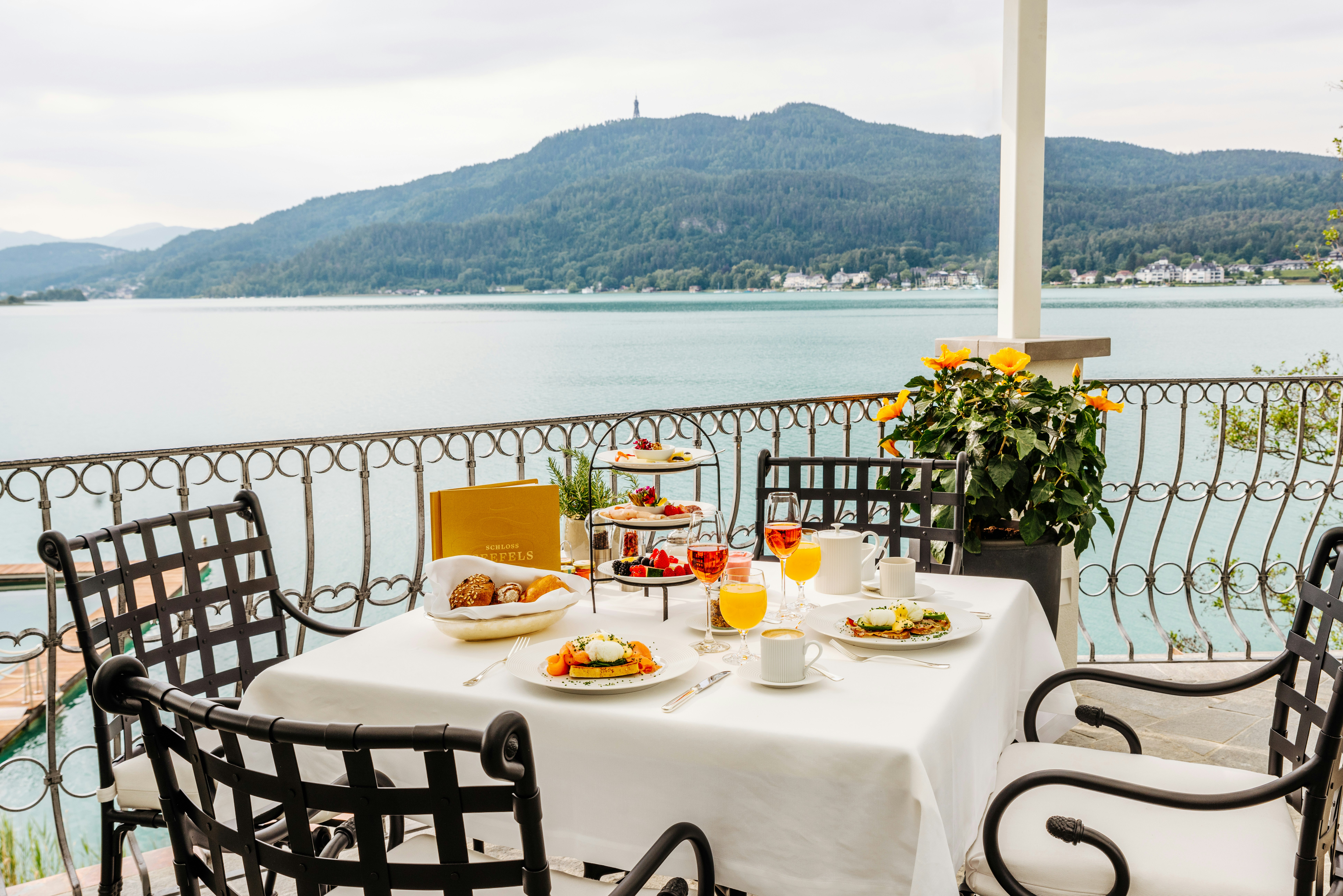 Hotel Schloss Seefels 59/82
