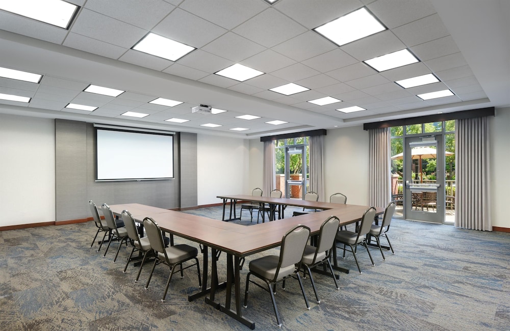 Hyatt Place Columbus Osu 64/70