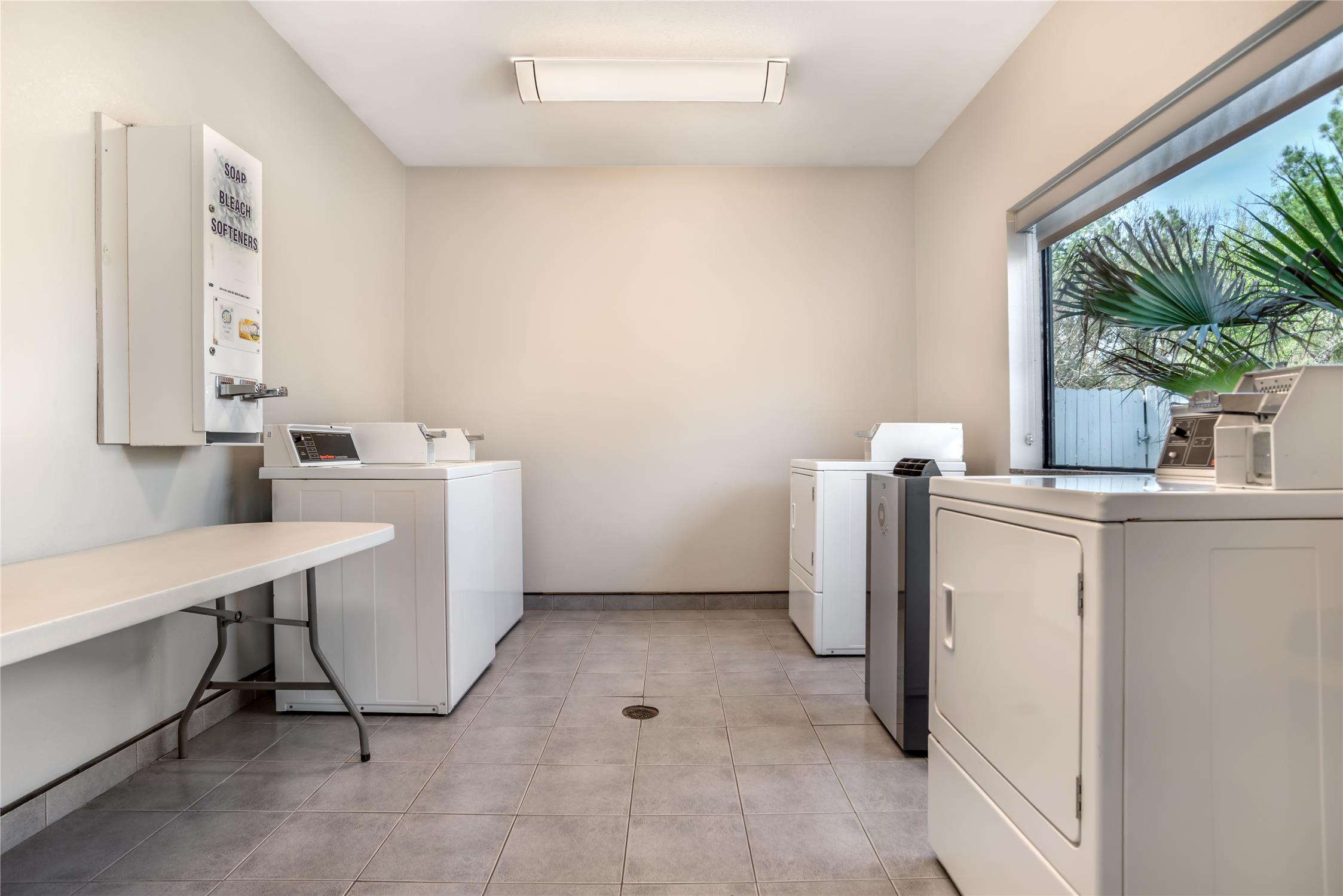 Best Western Wakulla Inn & Suites 10/48