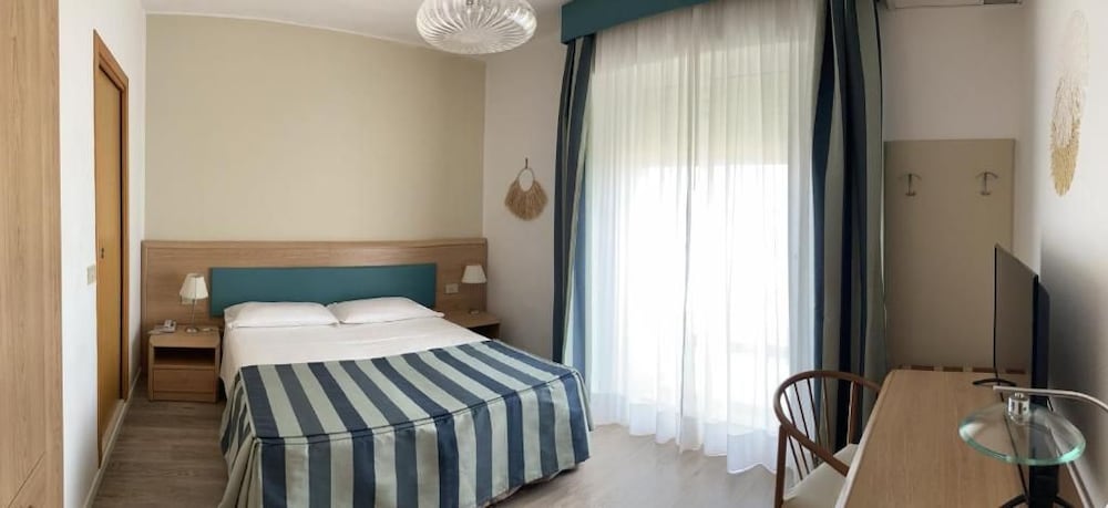 Hotel Sirenetta 11/49