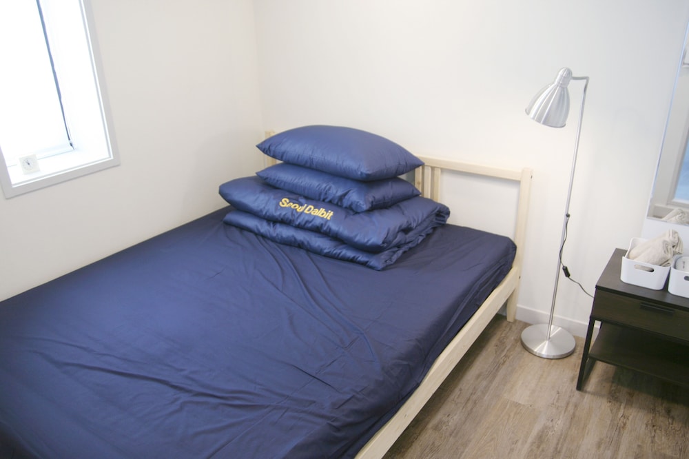 Seoul Dalbit Dongdaemun Guesthouse 4/50