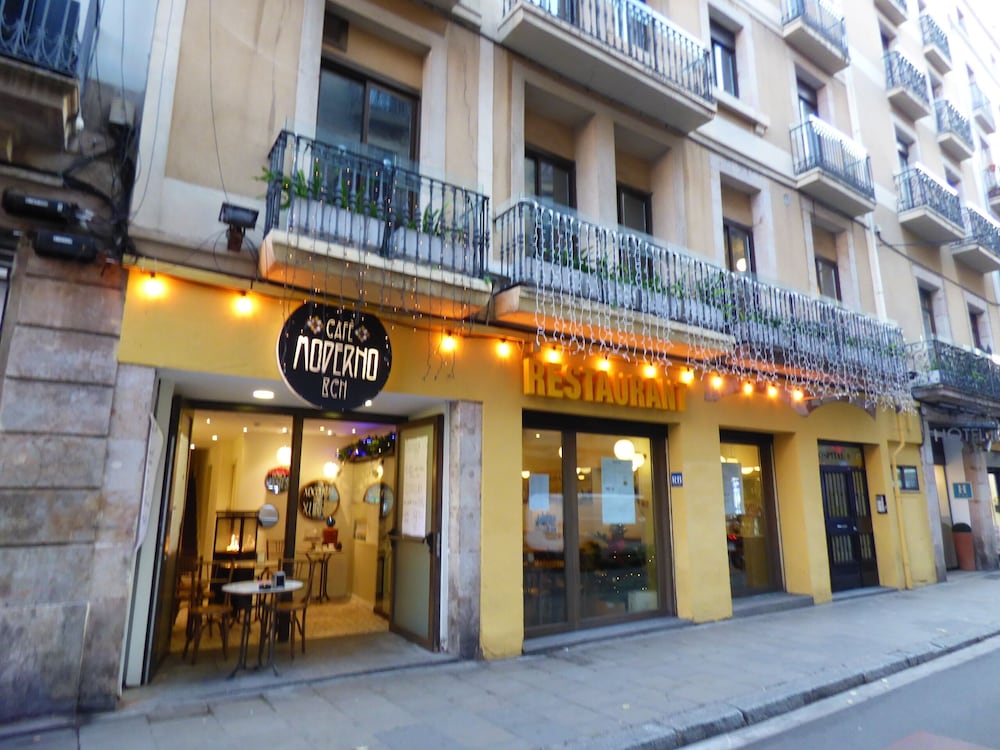Hotel Moderno BCN 6/70