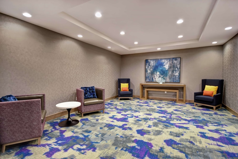 Homewood Suites By Hilton Orange New Haven 15/51