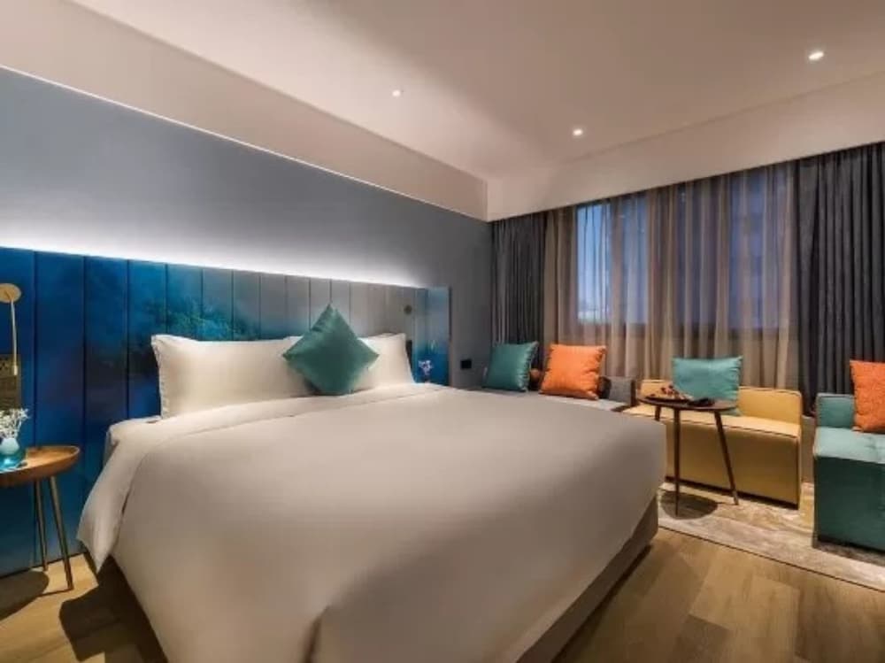 SUPERIOR, DOUBLE BED