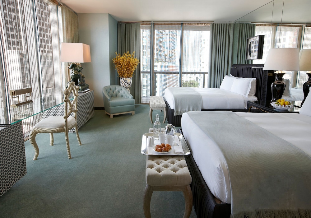 W Miami 32/34