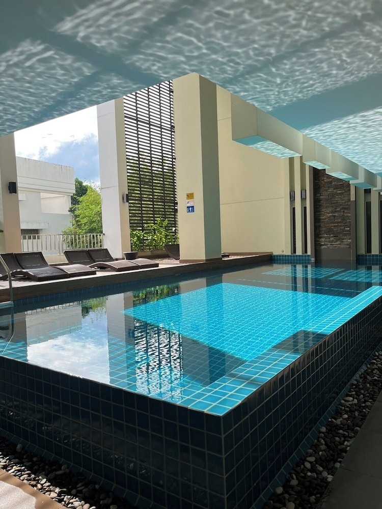 The Grand Wipanan Residence photo3