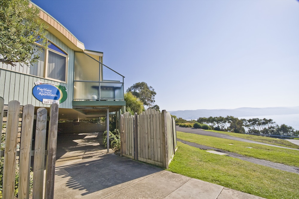 Pierview Apartments 13/24
