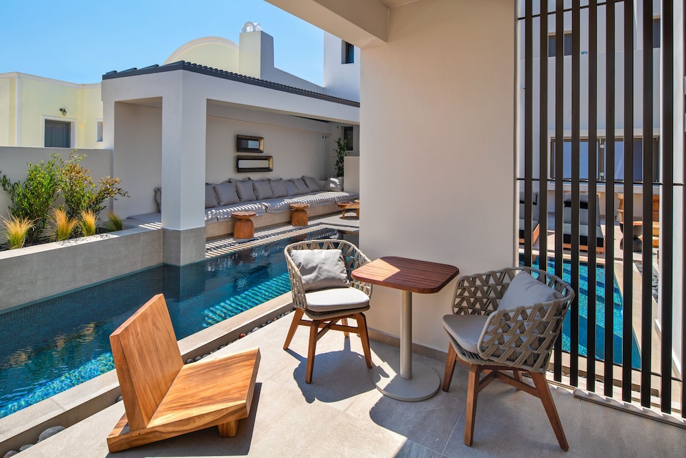 Uma Ray Suites 31/34