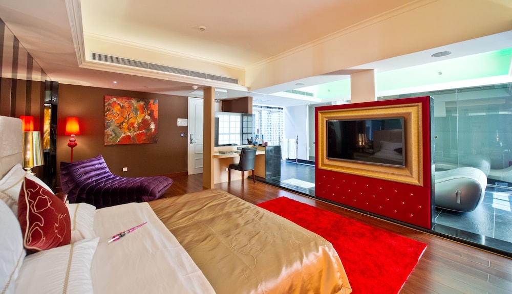 The Royal Pinnacle Hotel 17/50